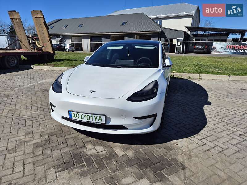 Седан Tesla Model 3 2020 в Мукачевому фото 3 Седан Tesla Model 3 2020 в Мукачевому