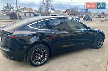 Седан Tesla Model 3 2018 в 