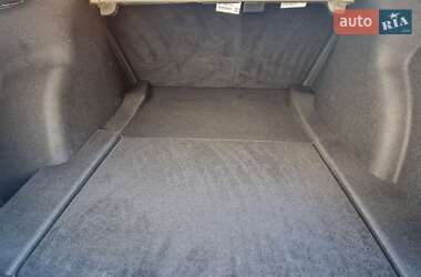 Седан Tesla Model 3 2023 в 