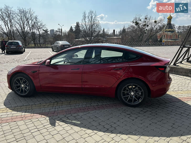 Седан Tesla Model 3 2022 в Харькове