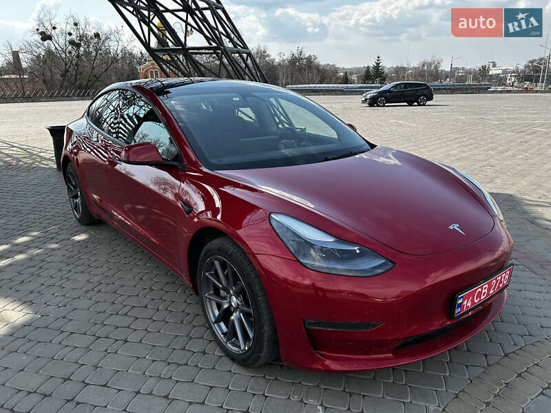 Седан Tesla Model 3 2022 в Харькове