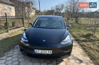 Седан Tesla Model 3 2018 в 