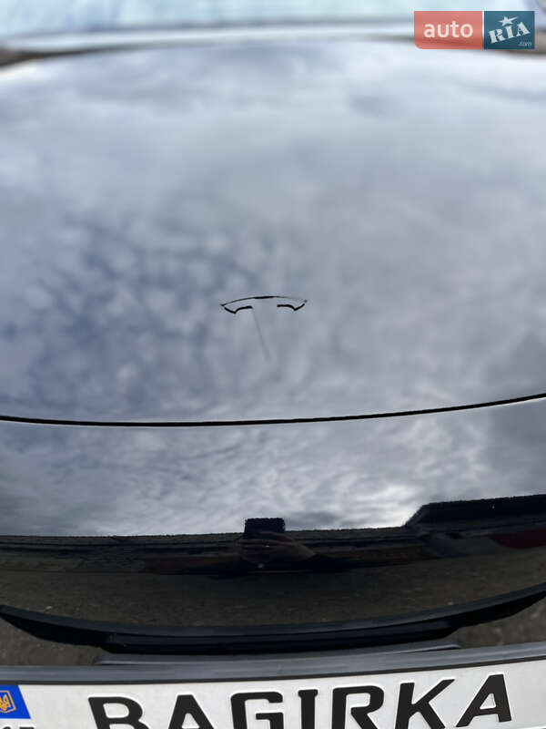 Седан Tesla Model 3 2018 в Николаеве фото 15 Седан Tesla Model 3 2018 в Николаеве