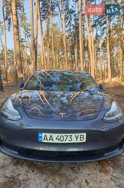 Седан Tesla Model 3 2019 в Киеве