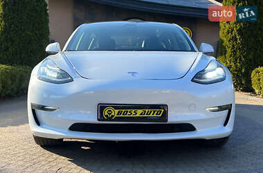 Седан Tesla Model 3 2018 в 