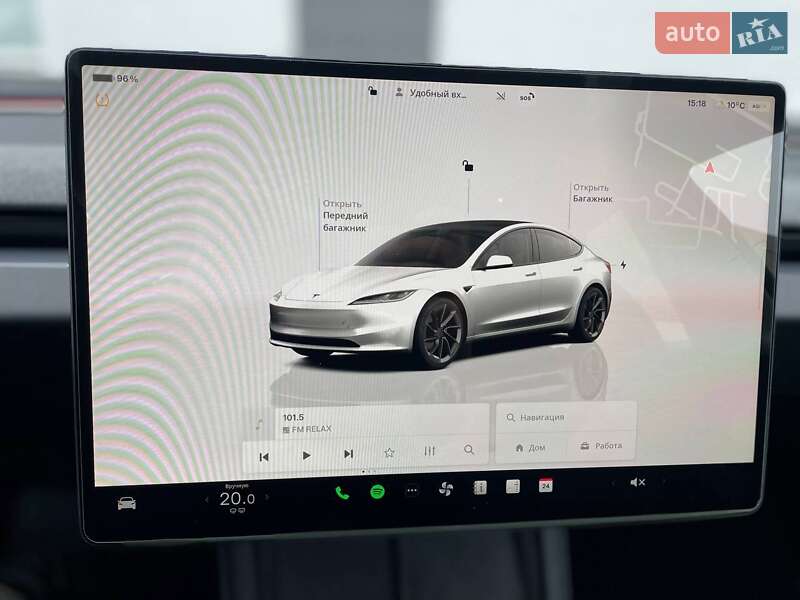 Седан Tesla Model 3 2024 в Киеве