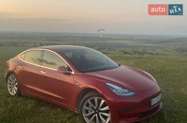 Седан Tesla Model 3 2019 в 