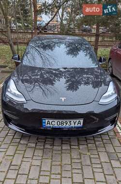 Седан Tesla Model 3 2019 в Івано-Франківську