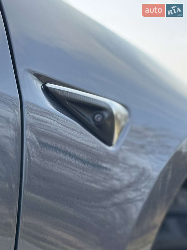 Седан Tesla Model 3 2019 в Рівному