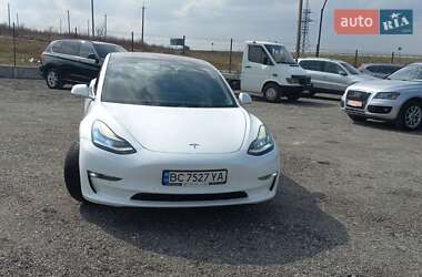 Седан Tesla Model 3 2018 в 