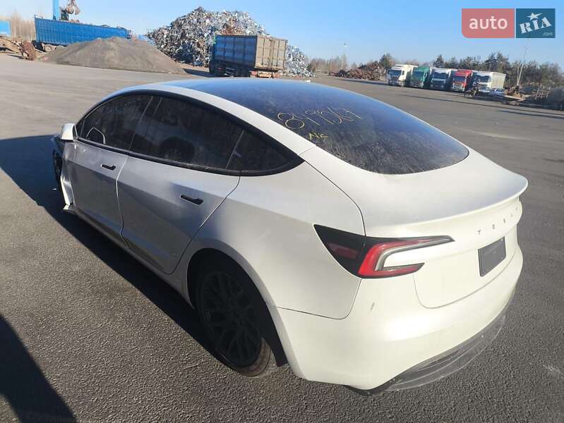 Седан Tesla Model 3 2024 в Киеве фото 9 Седан Tesla Model 3 2024 в Киеве