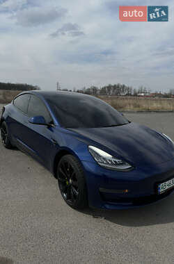 Седан Tesla Model 3 2019 в 