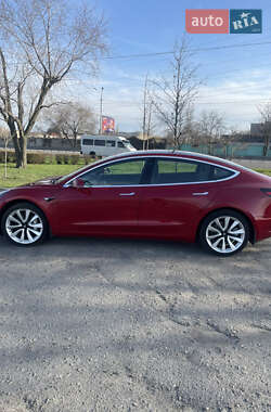 Седан Tesla Model 3 2019 в 