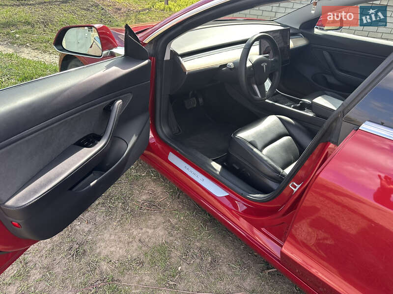 Седан Tesla Model 3 2019 в Харькове
