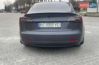 Седан Tesla Model 3 2019 в Львові