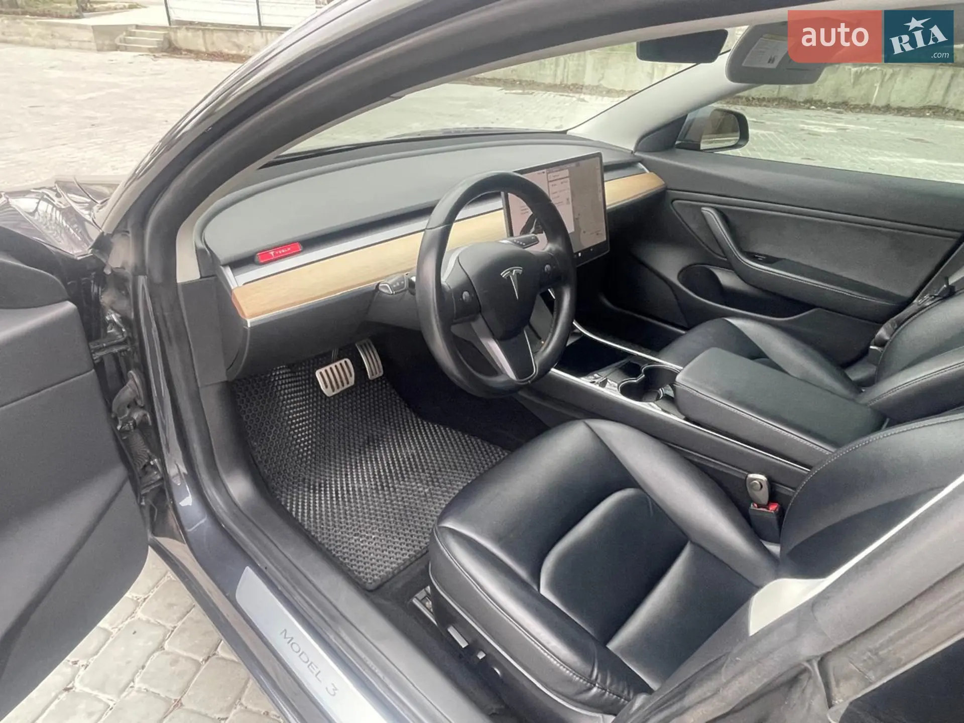 2019 Tesla Model 3 - мініатюра 12