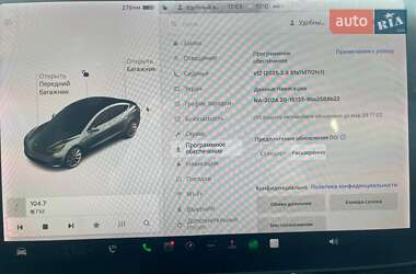 Седан Tesla Model 3 2019 в Львові