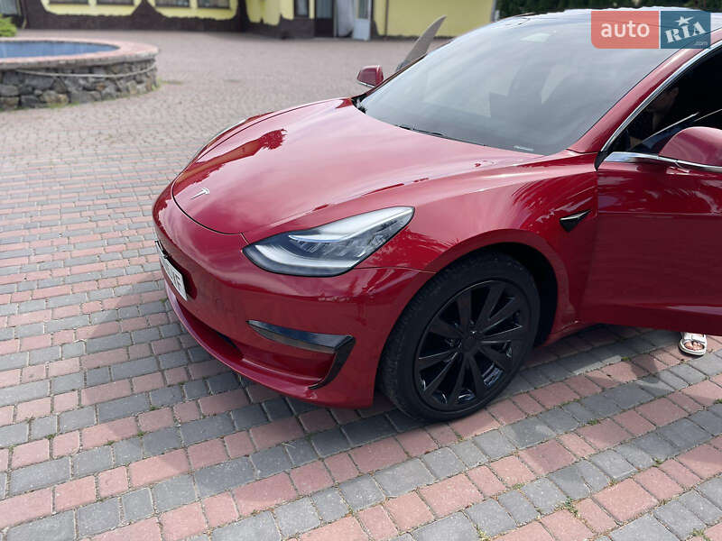 Седан Tesla Model 3 2018 в Черновцах фото 5 Седан Tesla Model 3 2018 в Черновцах