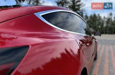 Седан Tesla Model 3 2018 в Черновцах