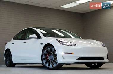 Tesla Model 3 2023