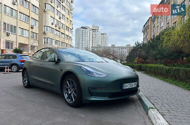 Седан Tesla Model 3 2023 в Одесі
