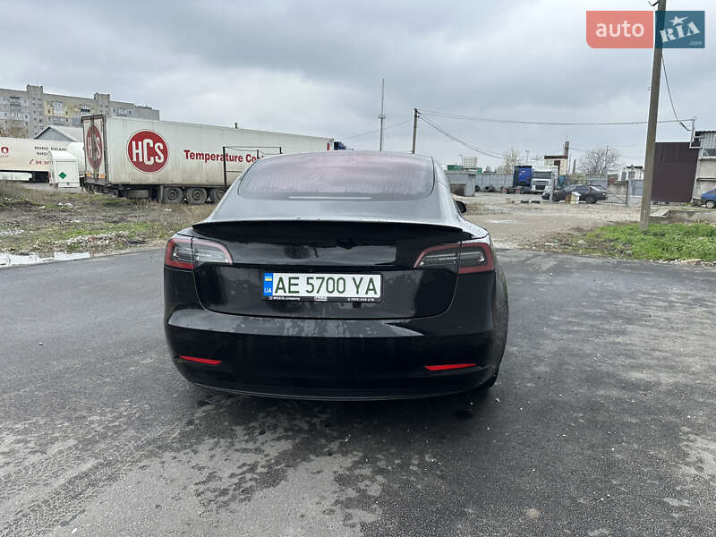 Седан Tesla Model 3 2018 в Днепре