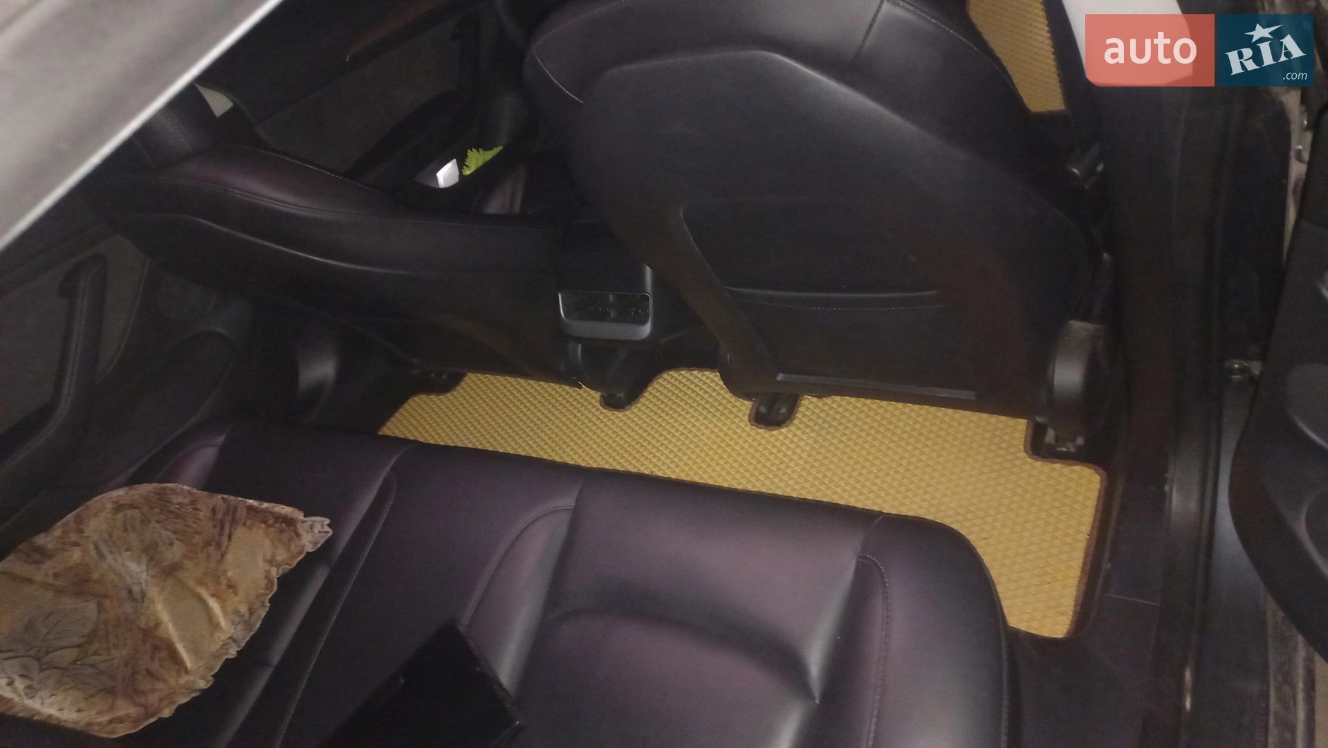 2022 Tesla Model 3 - мініатюра 13