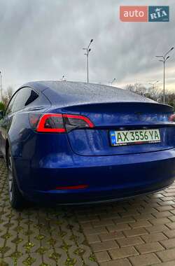 Седан Tesla Model 3 2018 в 