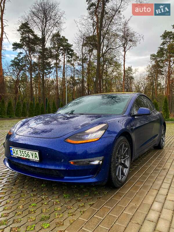 Седан Tesla Model 3 2018 в Харькове фото Седан Tesla Model 3 2018 в Харькове