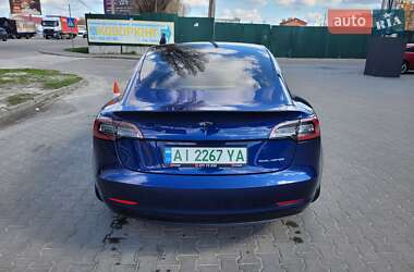 Седан Tesla Model 3 2019 в Киеве