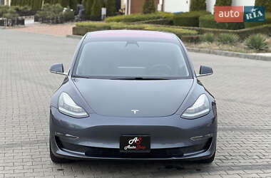 Седан Tesla Model 3 2018 в Одессе