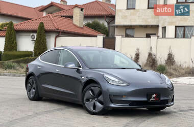 Седан Tesla Model 3 2018 в Одессе