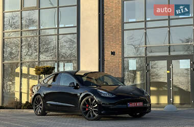 Седан Tesla Model 3 2019 в 