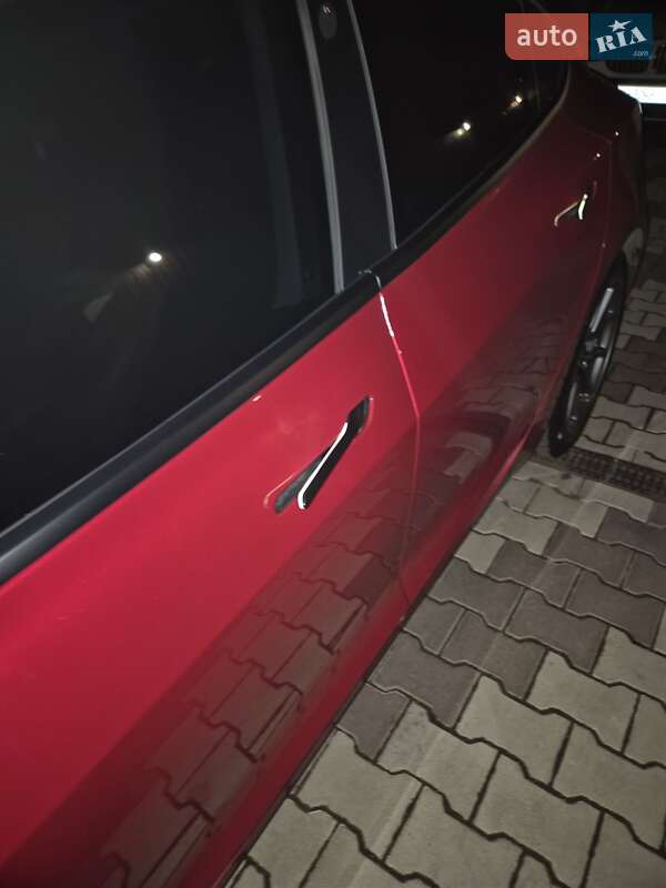 Седан Tesla Model 3 2019 в Одессе