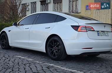 Седан Tesla Model 3 2018 в 