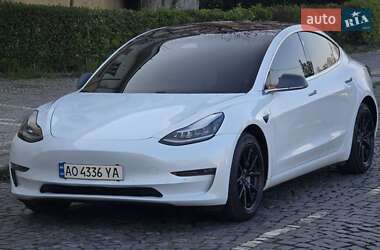 Седан Tesla Model 3 2018 в 