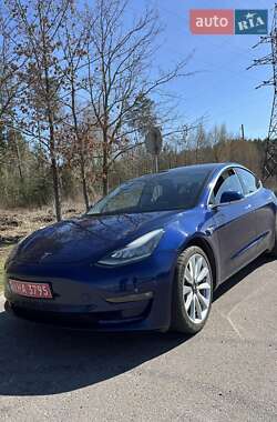 Седан Tesla Model 3 2019 в 