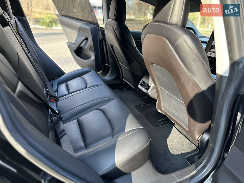 Седан Tesla Model 3 2019 в Трускавце фото 4 Седан Tesla Model 3 2019 в Трускавце