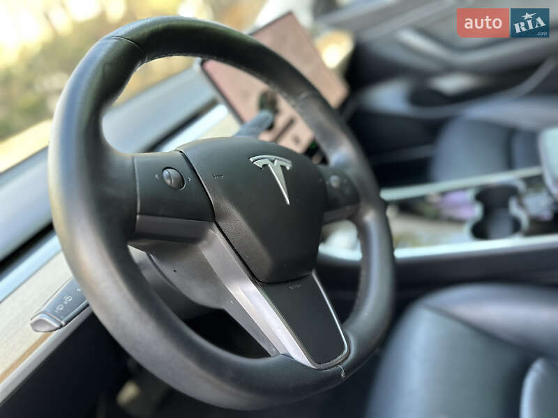 Седан Tesla Model 3 2019 в Трускавце фото 32 Седан Tesla Model 3 2019 в Трускавце