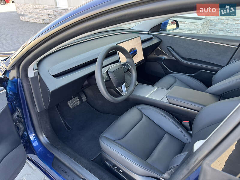 Седан Tesla Model 3 2024 в Луцке фото 23 Седан Tesla Model 3 2024 в Луцке