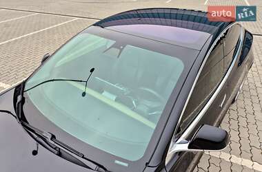 Седан Tesla Model 3 2018 в Львове
