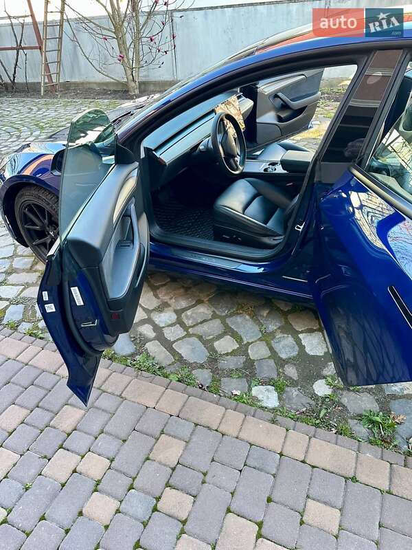 Седан Tesla Model 3 2022 в Черновцах фото 4 Седан Tesla Model 3 2022 в Черновцах