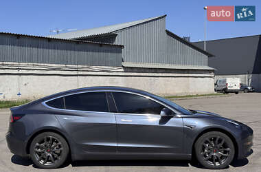 Седан Tesla Model 3 2018 в 