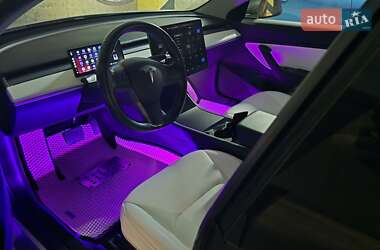 Седан Tesla Model 3 2018 в 