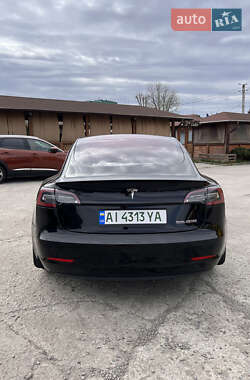 Седан Tesla Model 3 2019 в 