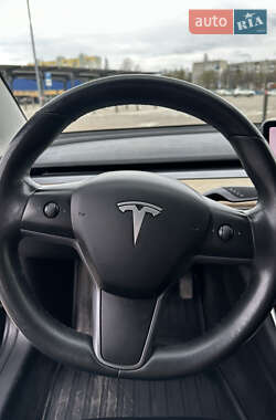Седан Tesla Model 3 2018 в Харькове