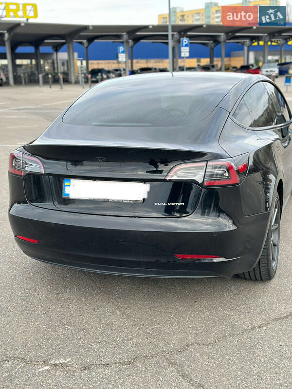 Седан Tesla Model 3 2018 в Харькове