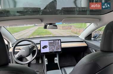 Седан Tesla Model 3 2018 в 