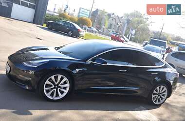 Седан Tesla Model 3 2018 в 