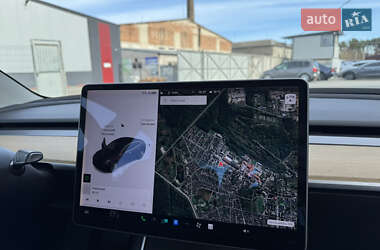 Седан Tesla Model 3 2018 в 
